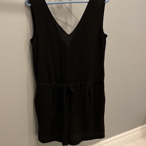 Zara Black Romper - Picture 2 of 3